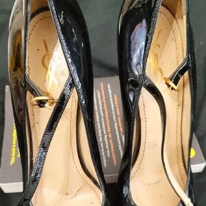 Yves Saint Laurent Black Patent Leather Heels